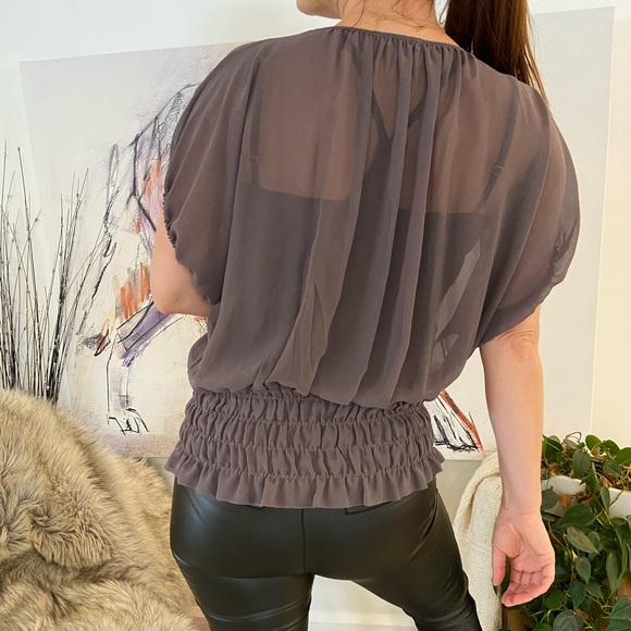 TRISTAN Blouse size medium - Picture 2 of 9